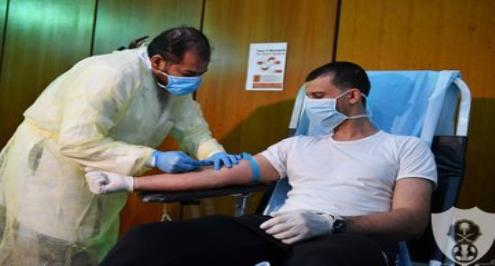  عمر السومة يشارك في حملة للتبرع بالدم